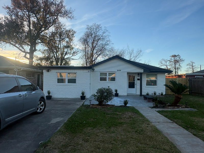 Kenner House: 2135 Delaware Ave
