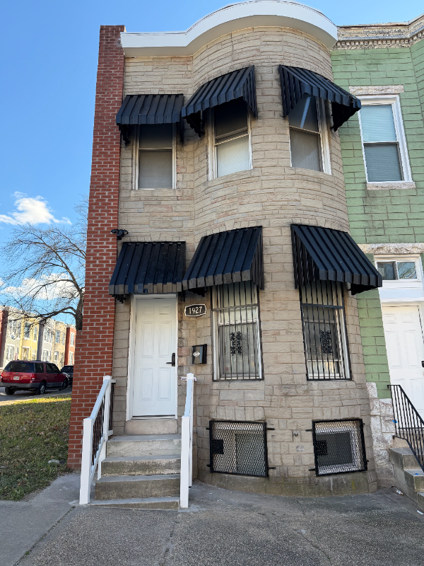 1 Bedroom Townhome – 1927 Harlem Ave, Baltimore, MD