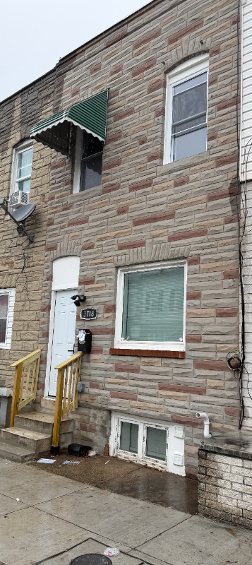1 Bedroom Townhome – 3718 E Lombard St, Baltimore, MD