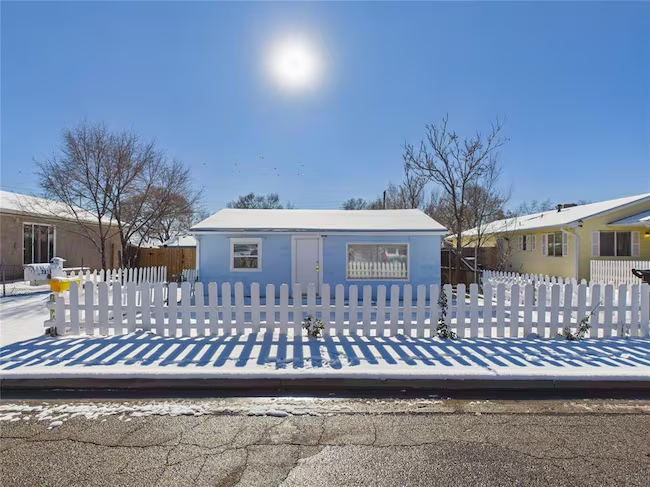 Pueblo House: 2816 E 14th St Pueblo