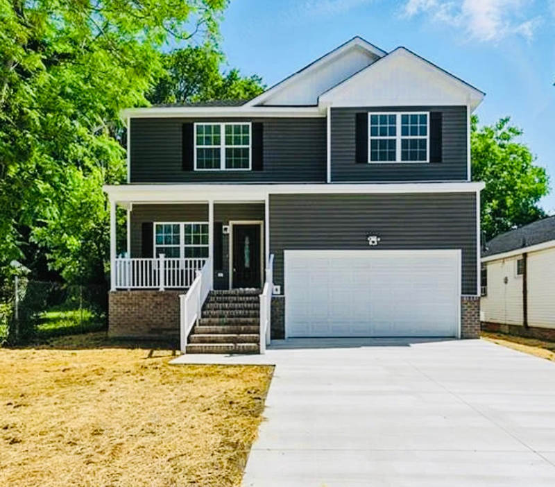 Newport News House: 236 Buxton Ave