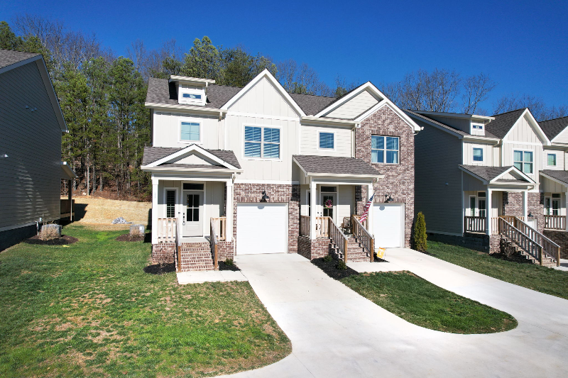 Cleveland Townhome: 381 Hungry Hollow Rd SE