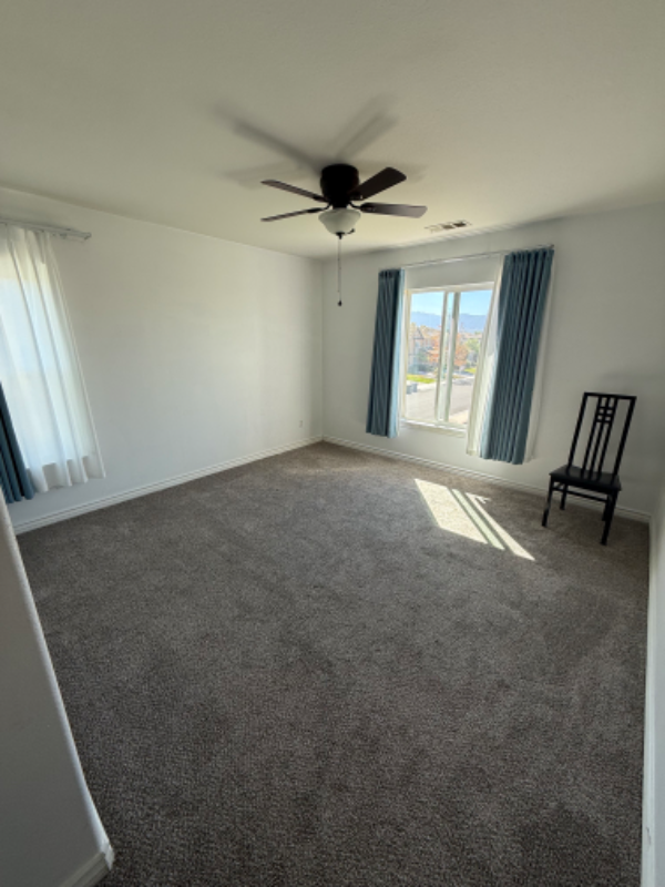 jurupa valley House: 11958 sunstone ct