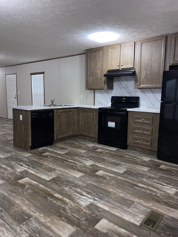 Bristol House: 54686 County Rd 19