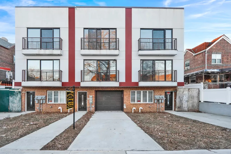 Brooklyn Multiplex: 694 E 38th St,