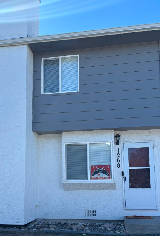 Colorado Springs Townhome: 1268 Soaring Eagle Dr
