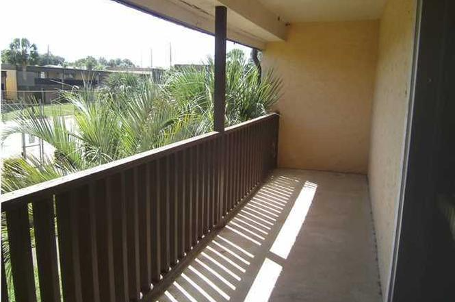 Fort Walton Beach Multiplex: 402 Marshall Ct NW unit 6