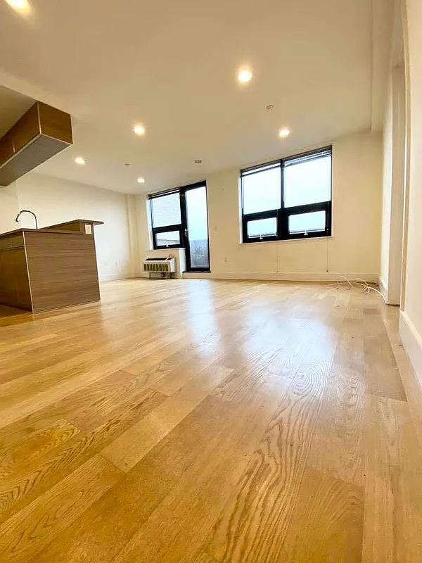 rego park House: 9939 66 ave