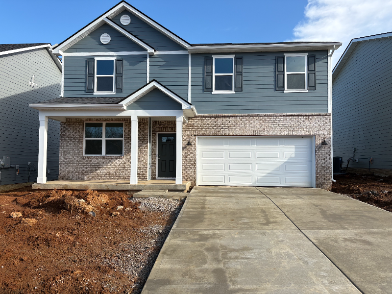 Louisville House: 2003 Lyndon Green Circle