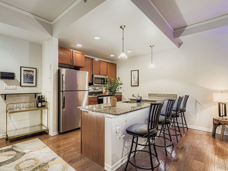 Denver Apartment: 1975 N Grant St,