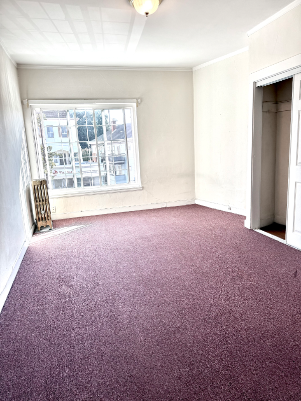 Berkeley Apartment: 2818 Telegraph Avenue