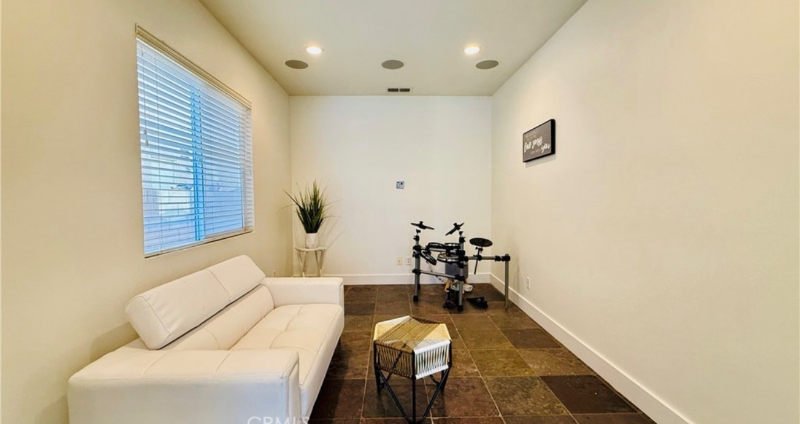 Jurupa valley House: 11958 sunstone ct