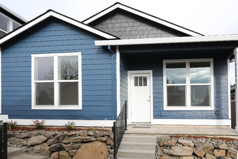 Happy Valley House: 12917 SE Ridgecrest Rd