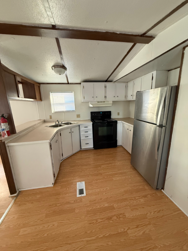 Roanoke Rapids House: 298 Farley Circle