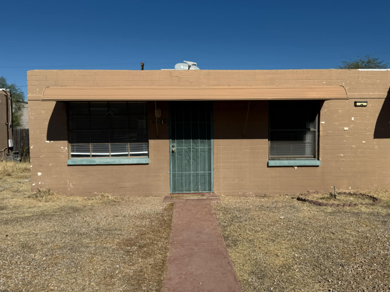 Tucson Townhome: 5019 E 1st St