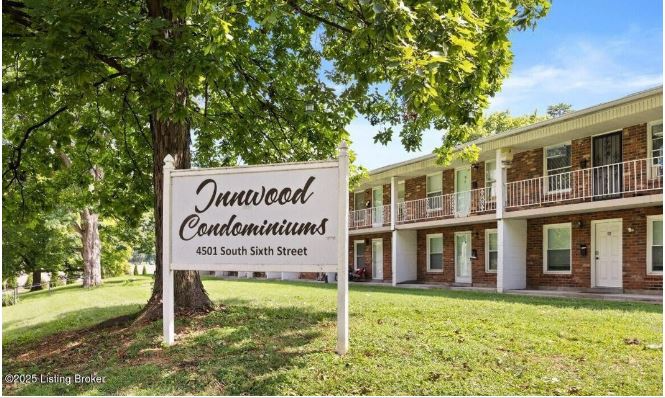 Louisville Condo: 4501 S 6th St