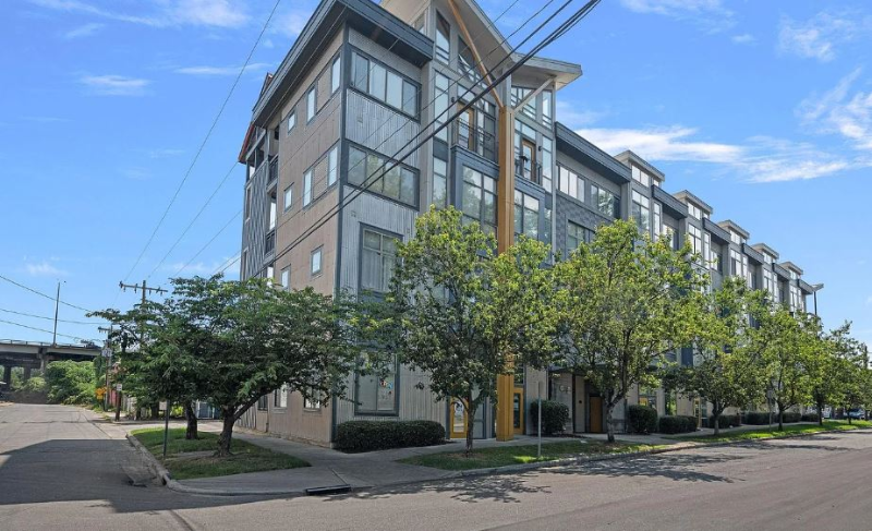 Charlotte Other: 532 W. 10th Street