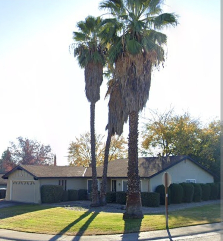 Sacramento House: 5020 Tacomic Drive