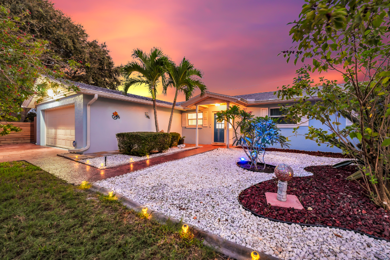 cape canaveral Townhome: 363 harbor dr