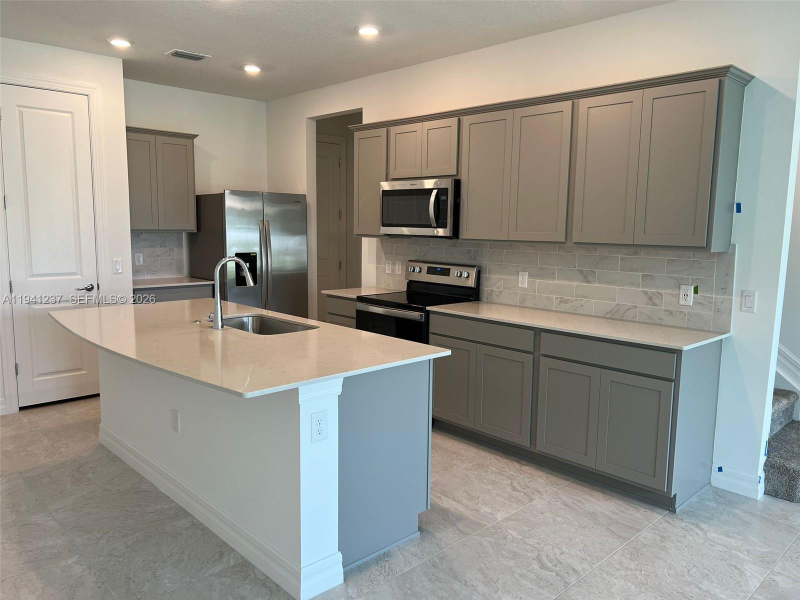 Greenacres Townhome: 6121 Rancho Lane