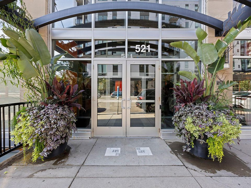 minneapolis Apartment: 521 S 7th St