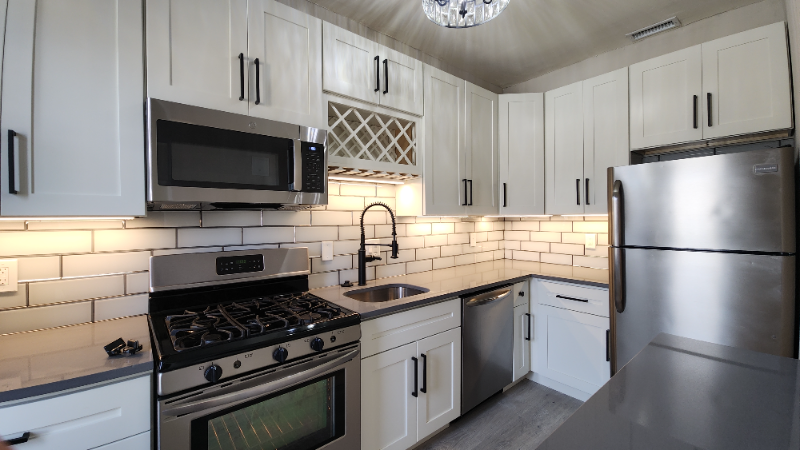 Clayton Apartment: 7507 Oxford