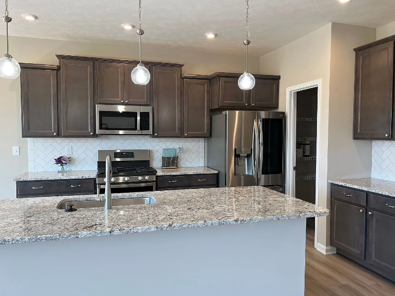 Louisville House: 15926 Long Meadow Way.