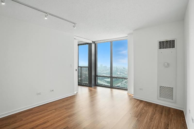 Chicago Condo: 531 N Kingsbury