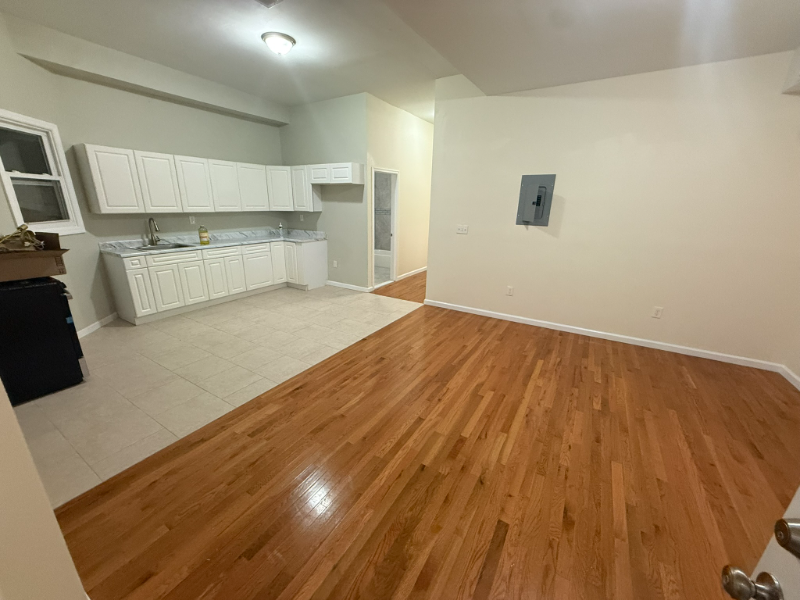 Newark Multiplex: 820 S 15TH ST