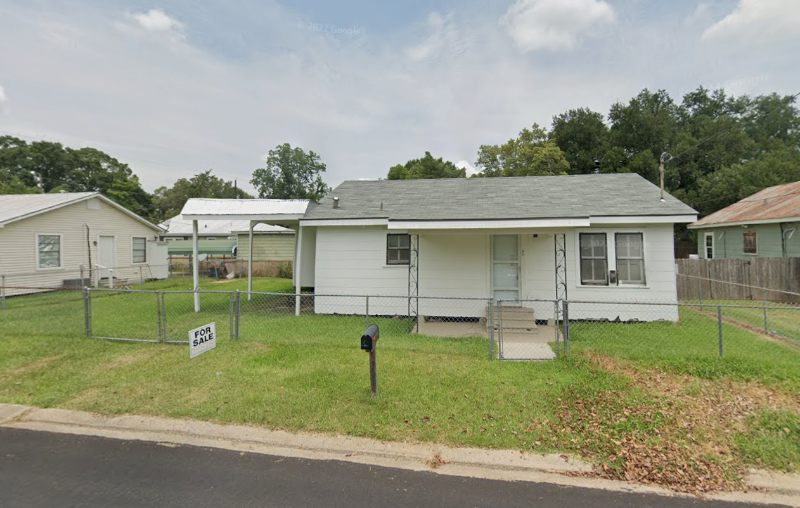 Lafayette House: 307 Tissington Street