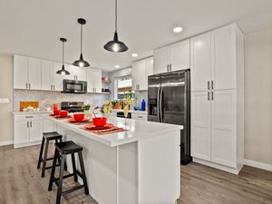 Simi Valley House: 2058 malcolm st