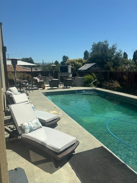 Livermore Single Room: 3845 Madeira Way