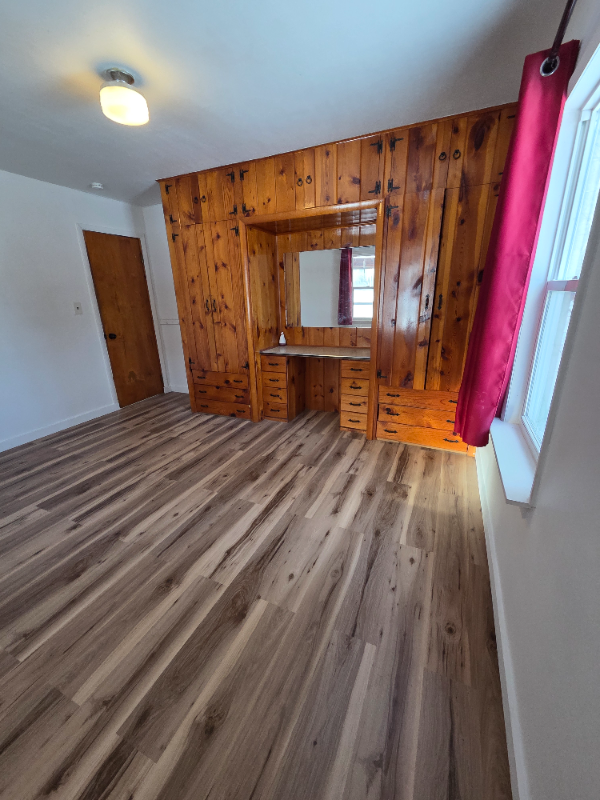 Traverse City House: 1729 N Keystone Rd