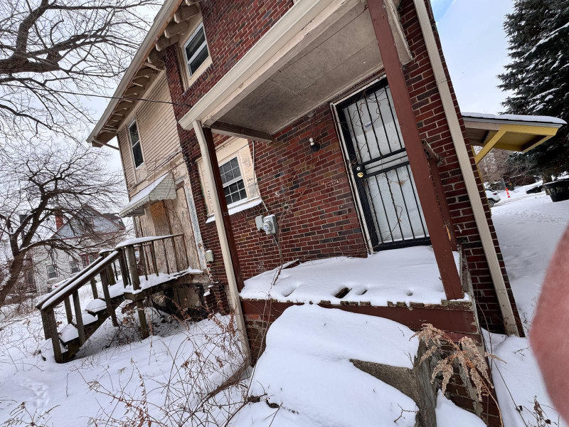 Detroit House: 419 King St