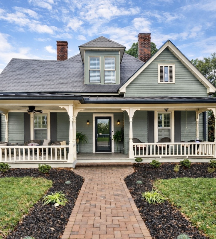 Salisbury House: 613 South Fulton Street