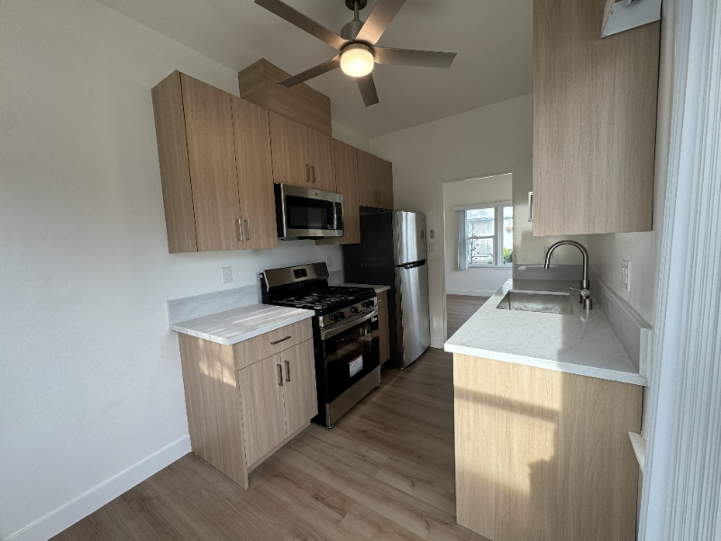 Santa Monica Apartment: 2317 Ocean Park Blvd Santa Monica, CA 90405