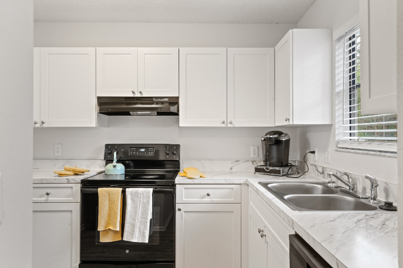 Tampa Townhome: 2550 W Bird St.