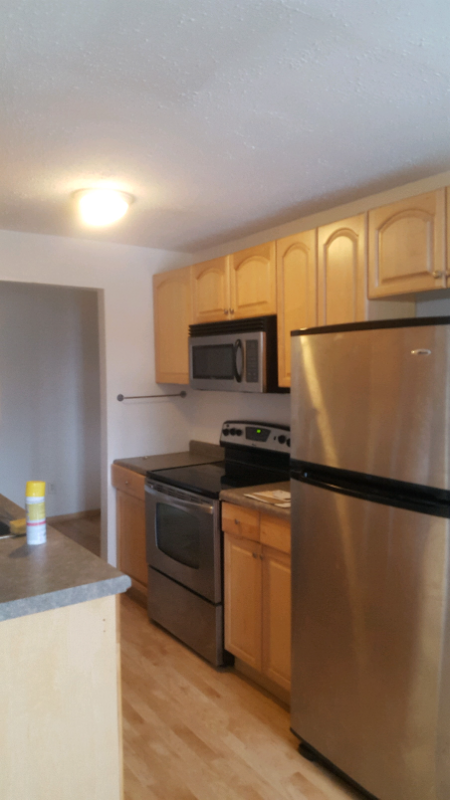 Mound Condo: 4371 Wilshire blvd