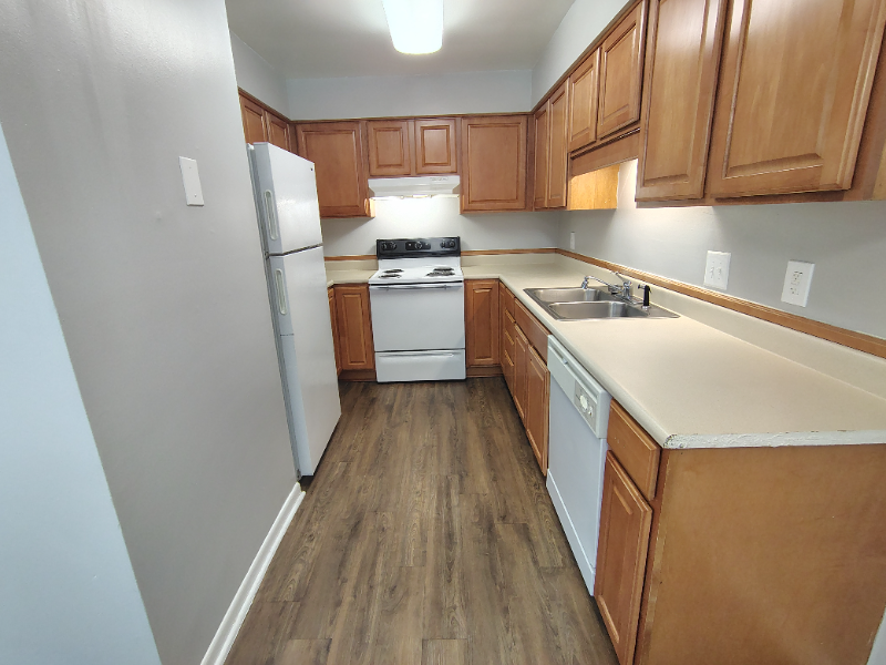 Lynchburg Apartment: 600 Reusens Road