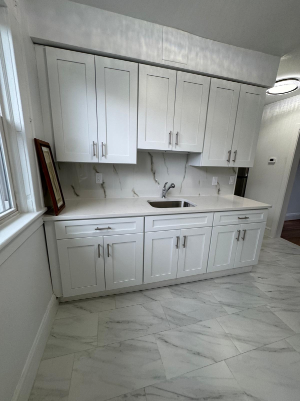 Saddle Brook Multiplex: 334 Midland ave apt#2