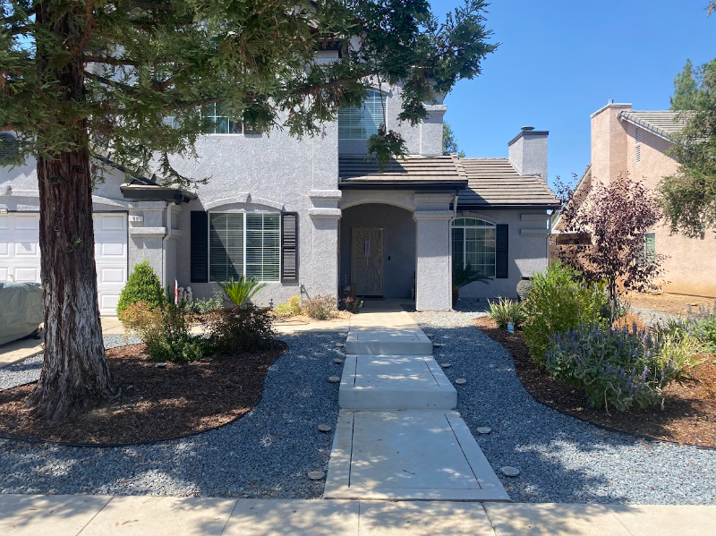 Clovis Other: 90 N Anderson