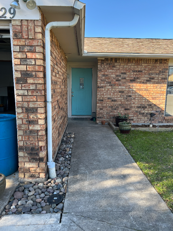 The Colony House: 5329 Knox Dr