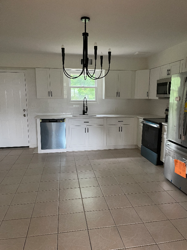 Lebanon Townhome: 1809 Chestnut St