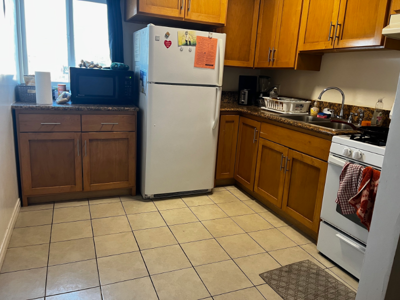 Los Angeles Apartment: 4747 Centinela Ave