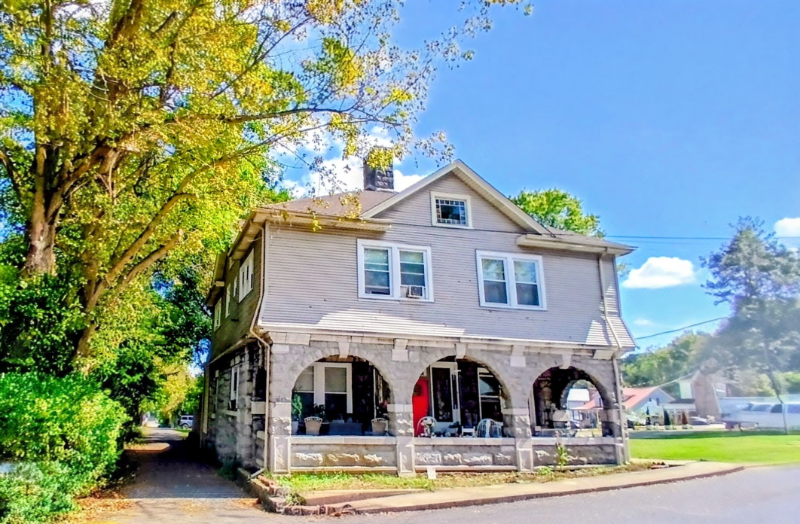 Bristol Apartment: 1131 Windsor Avenue