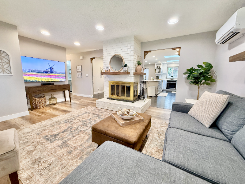 Tigard House: 14355 SW 114th Ave
