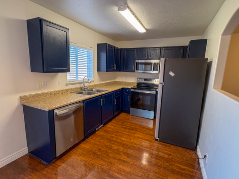 Saratoga Springs Townhome: 652 W Pimlico Dr