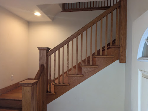 Long Beach Apartment: 3632 E 2nd Street