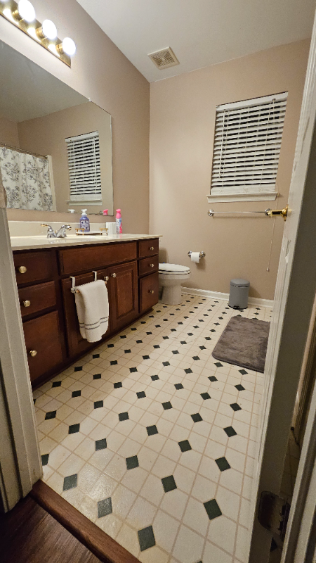 Stockbridge Single Room: 518 Winter View Way