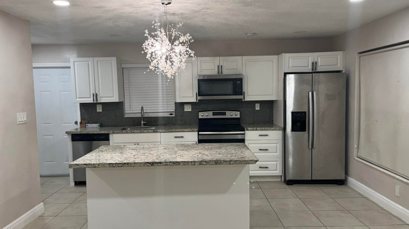 Pompano Beach House: 2001 NE 2nd Terrace